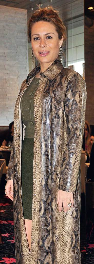 Torunu için davet verdi