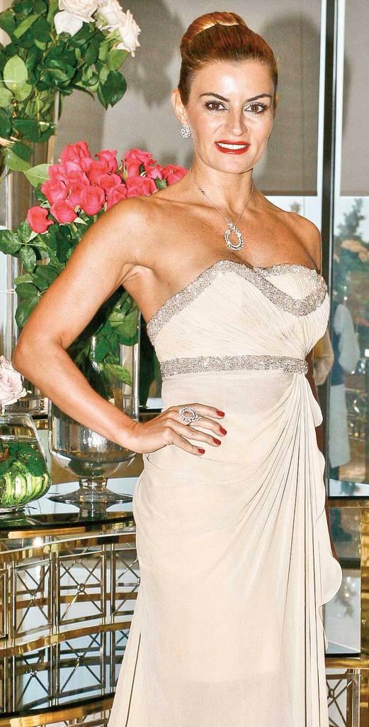 Prematüre bebekler için Gül Balosu düzenlendi