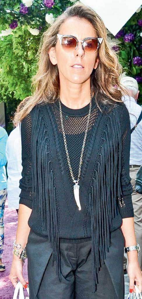 Genç kızlar için alışveriş yaptılar