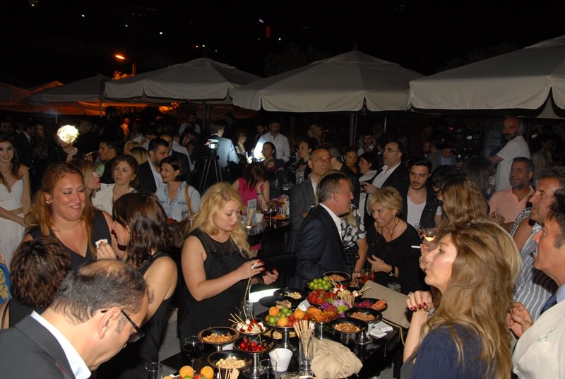 Günaydın yaza merhaba partisi