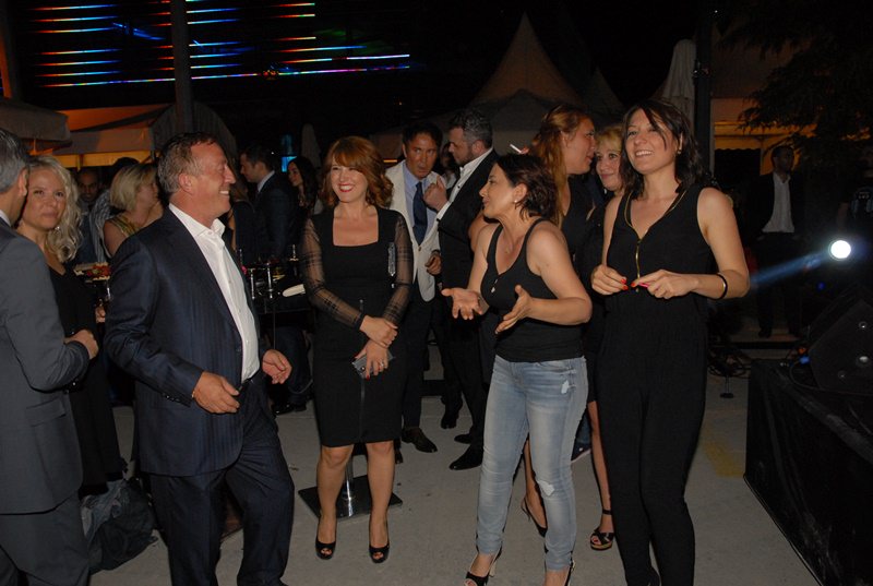 Günaydın yaza merhaba partisi