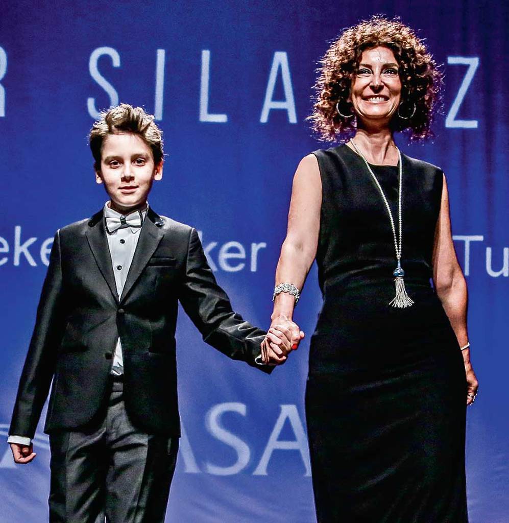 Çocuklar için podyumda 'ÇABA'ladılar