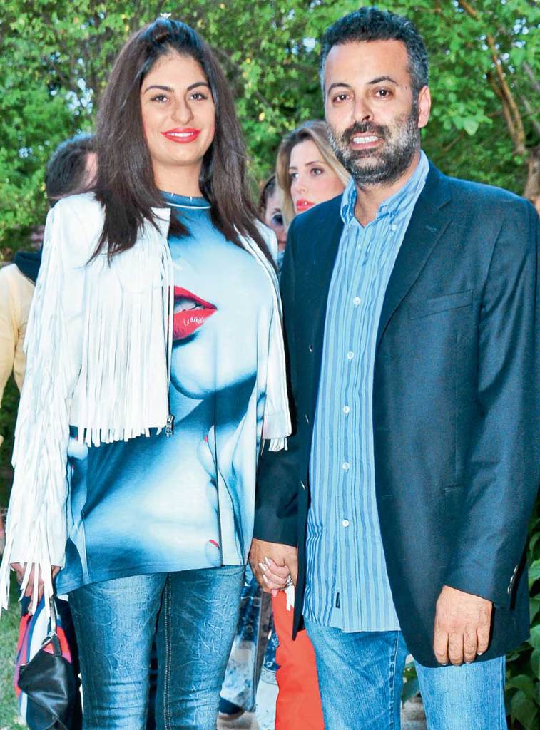 Meyve suyu partisinde eğlendiler