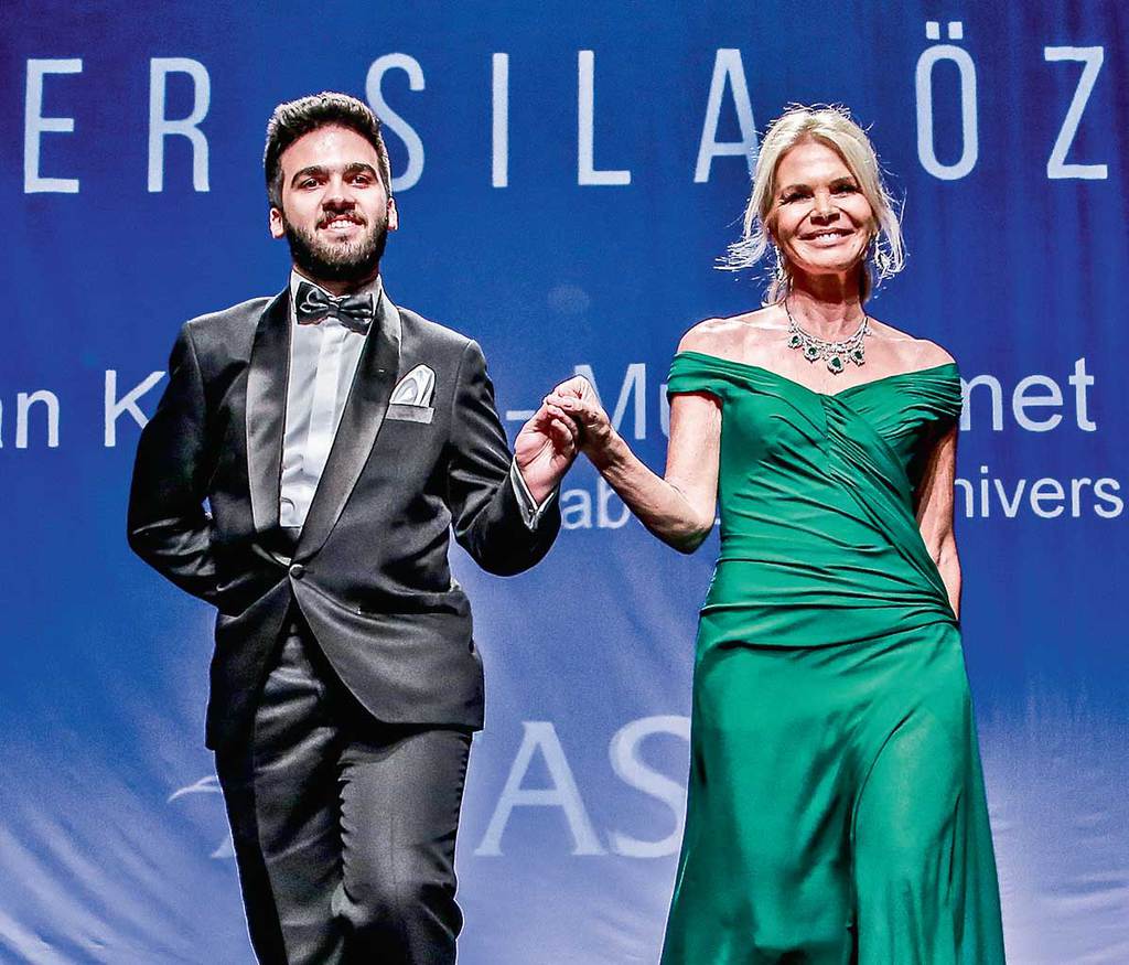 Çocuklar için podyumda 'ÇABA'ladılar