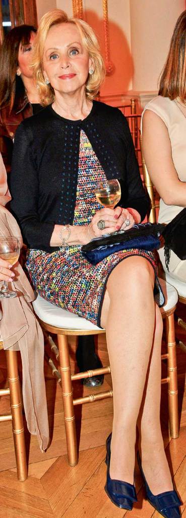 Kanserle Savaş Vakfı yararına defile