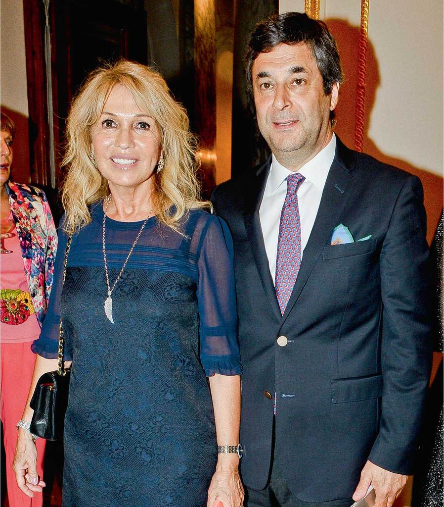 Fransız nişanı ile onurlandırıldı