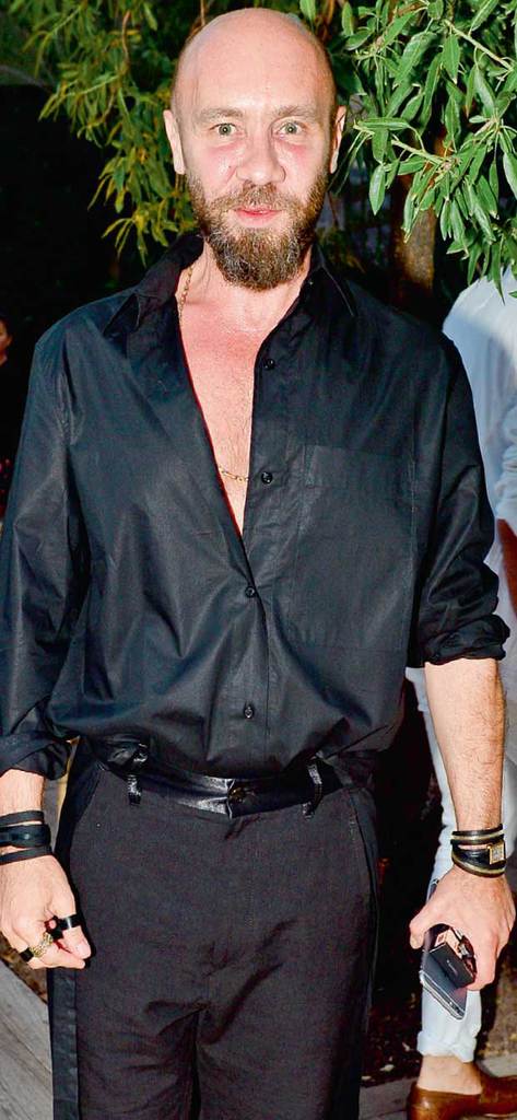 Evliliklerinin 35.yılını kutladılar