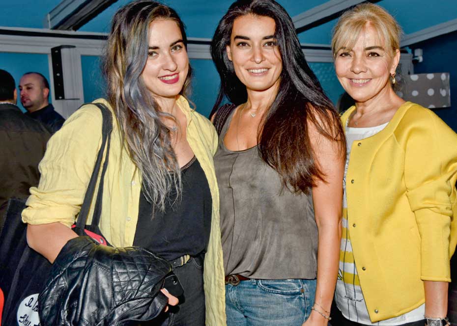 Pera'nın en keyifli terası açıldı