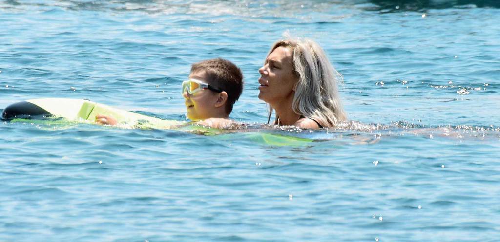 Ünlülerin tatilinden renkli kareler