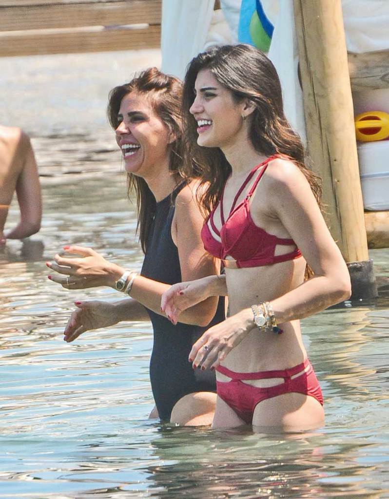 Ünlülerin tatilinden renkli kareler