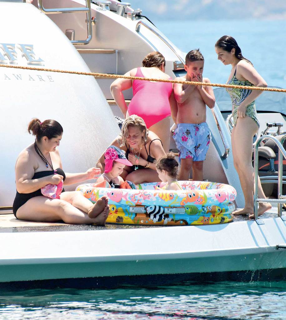 Ünlülerin tatilinden renkli kareler