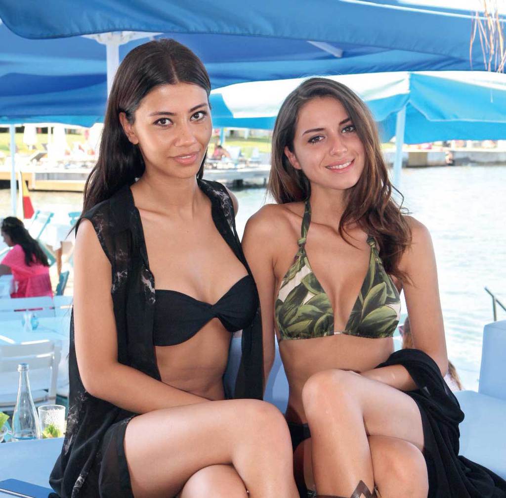 Murat Tokuz çaldı onlar eğlendi