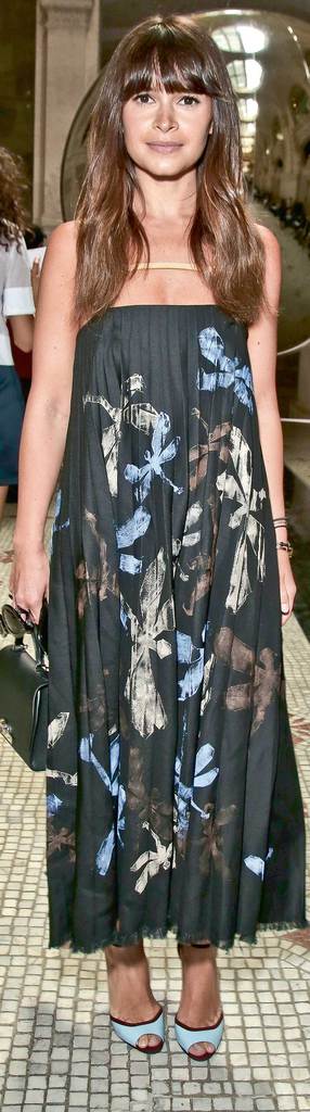 Paris'te dostları yalnız bırakmadı