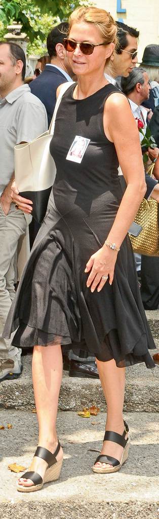 Sevenleri gözyaşlarıyla uğurladı