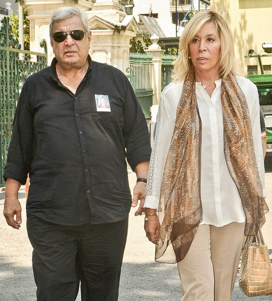 Sevenleri gözyaşlarıyla uğurladı