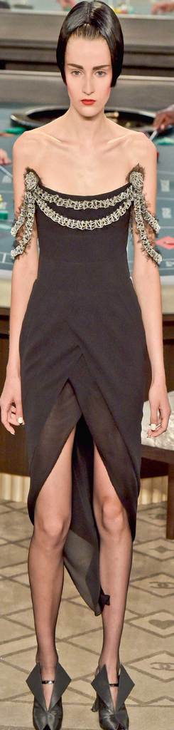 En gözde tasarımcılar Paris'te 