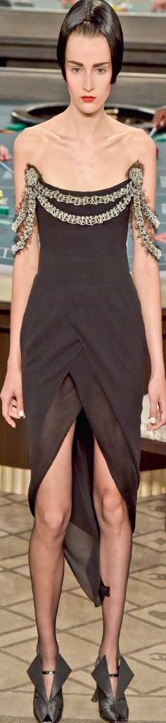 En gözde tasarımcılar Paris'te 