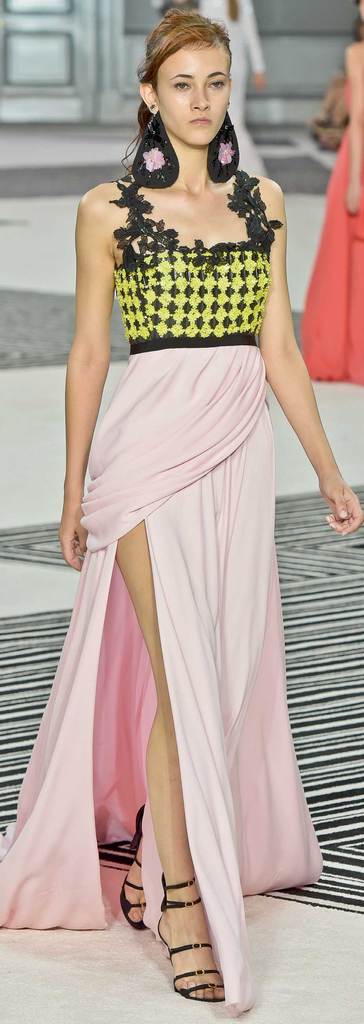 En gözde tasarımcılar Paris'te 