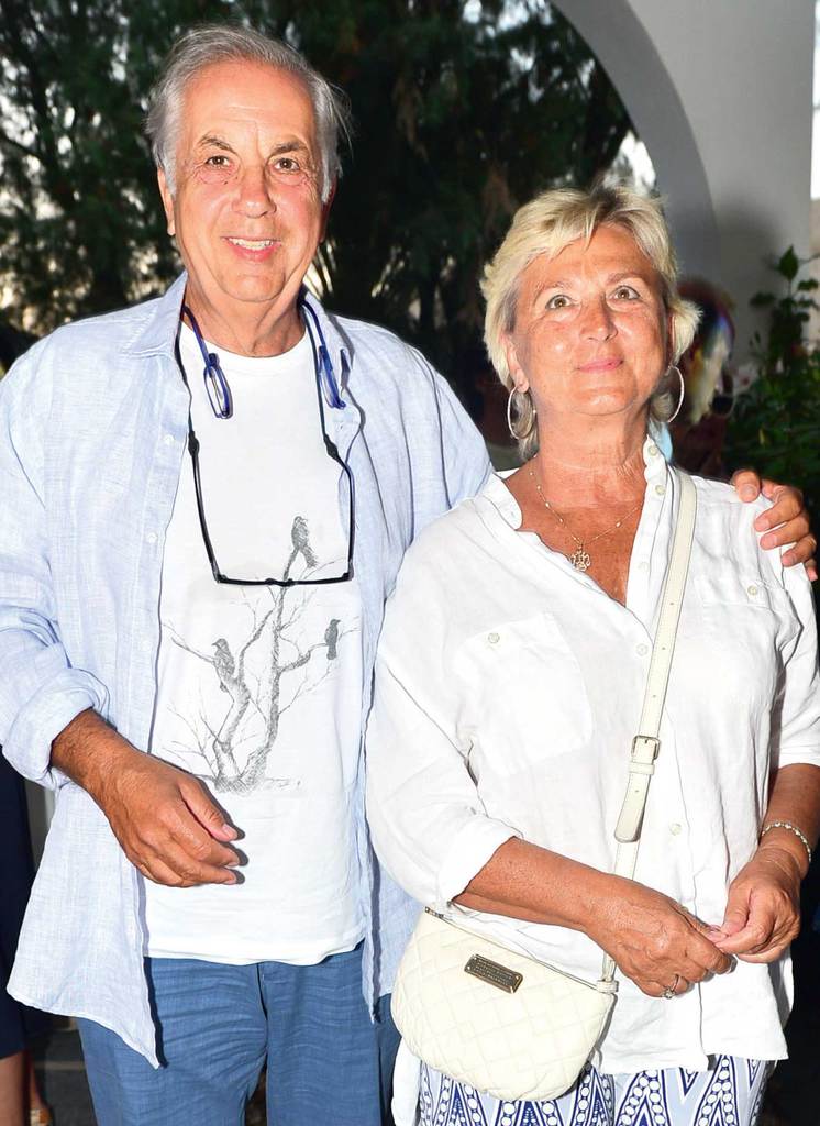 Karma sergide bir araya geldiler