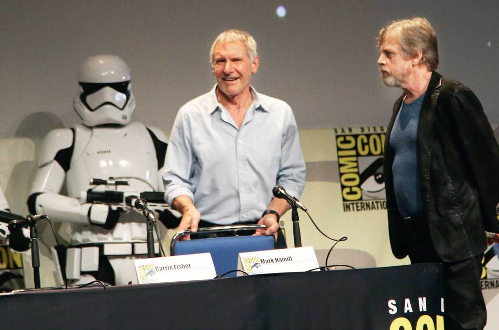 Bilimkurgu hayranları ünlü yıldızlarla buluştu