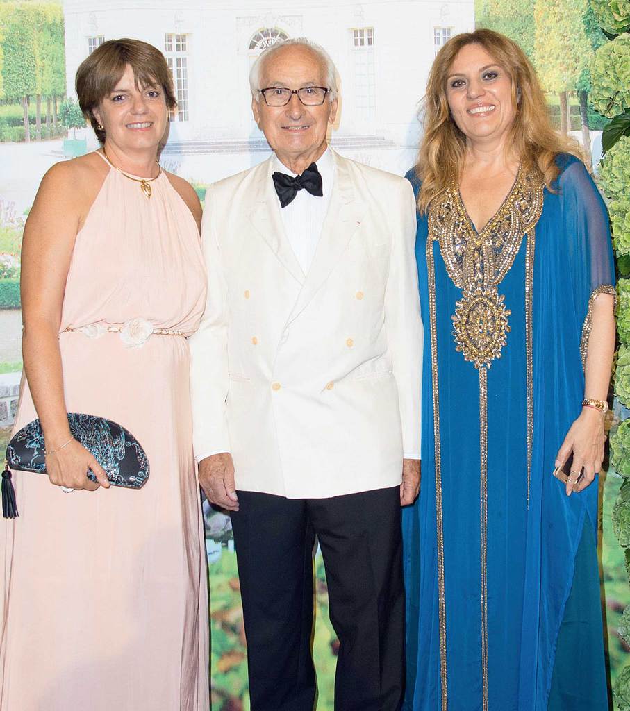 67. Kızılhaç Balosu'nda yıldızlar geçidi