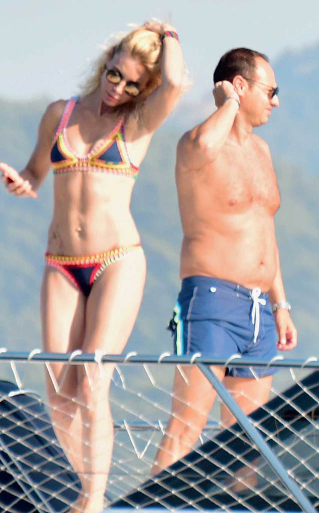 Ünlüler Bodrum'a demir attı