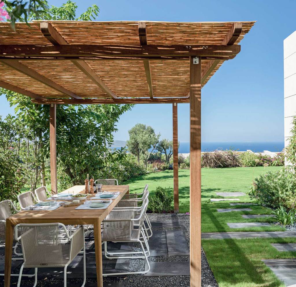 Modanın mimariyle buluştuğu Bodrum evi