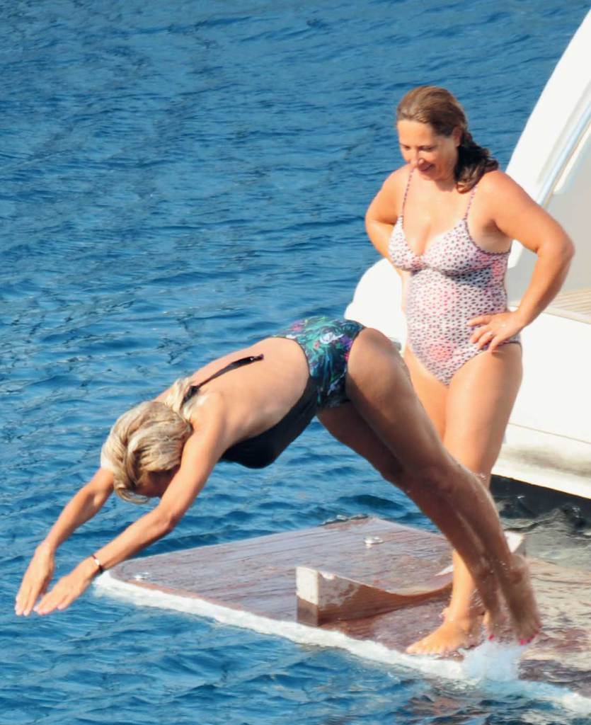 Ünlüler Bodrum'a demir attı