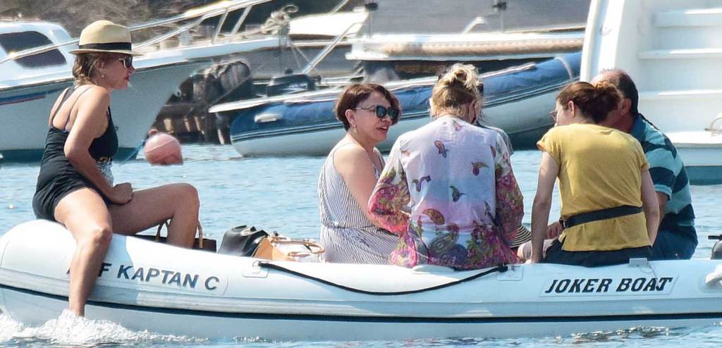 Ünlüler Bodrum'a demir attı