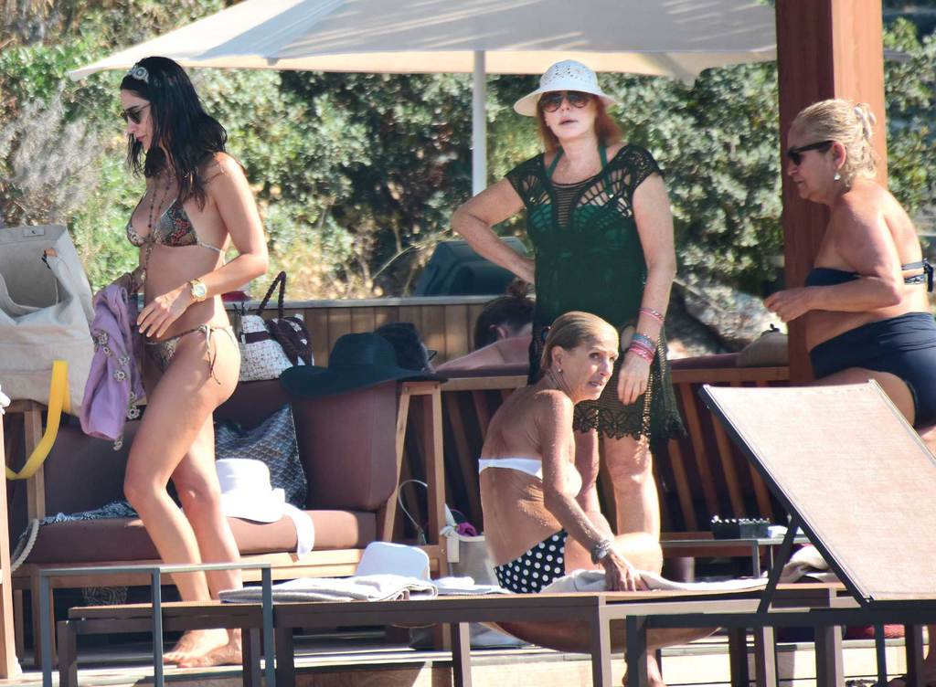 Ünlüler Bodrum'a demir attı