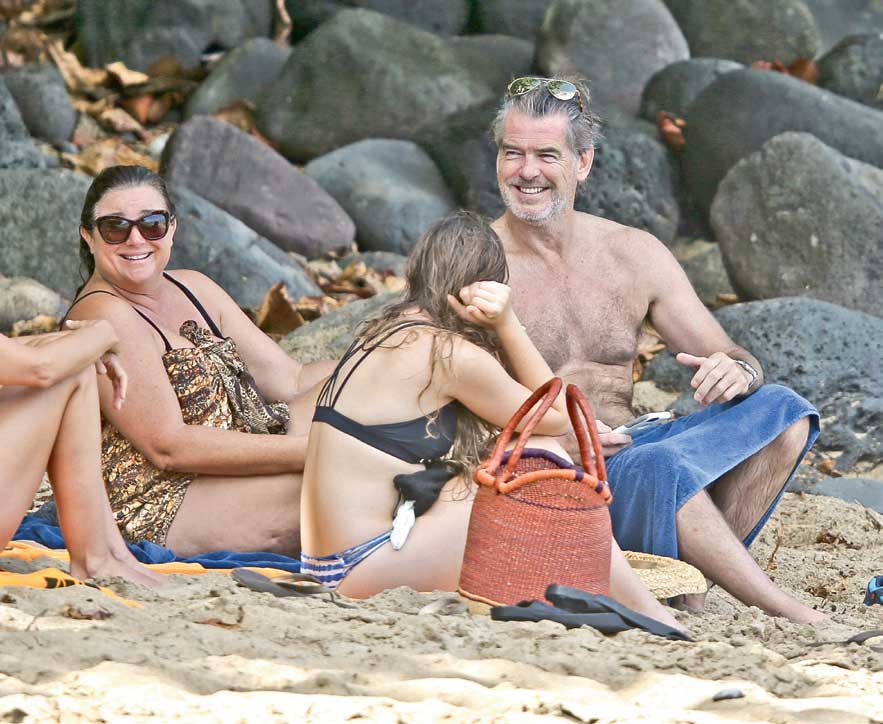 Ünlü yıldızların renkli tatilleri