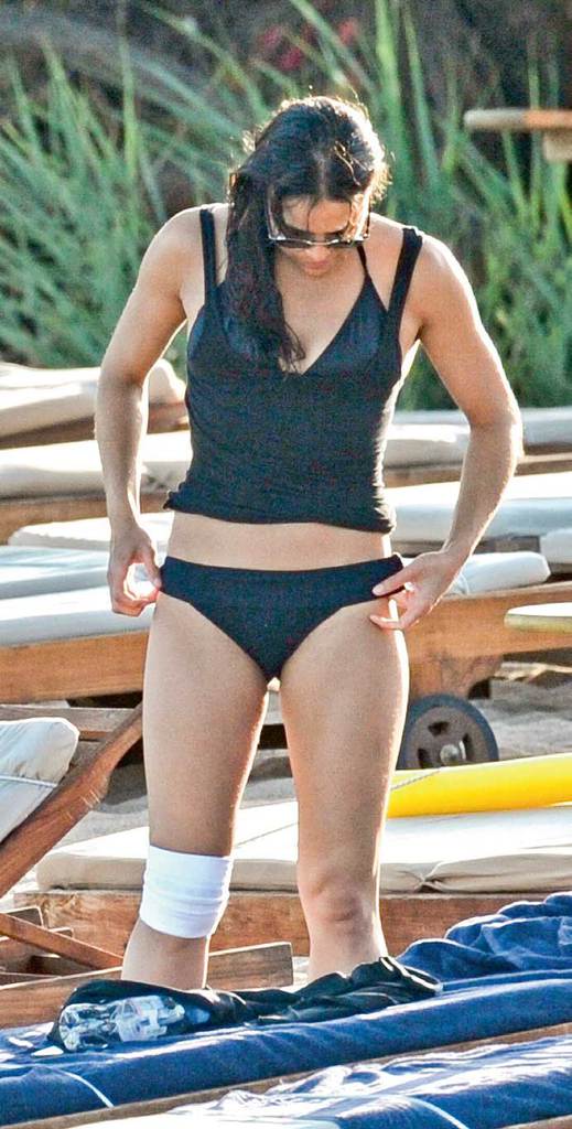 Ünlü yıldızların renkli tatilleri