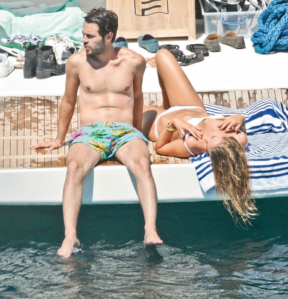 Ünlü isimlerin Bodrum tatili sürüyor