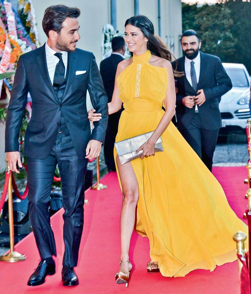 Rüya gibi bir düğünle evlendiler