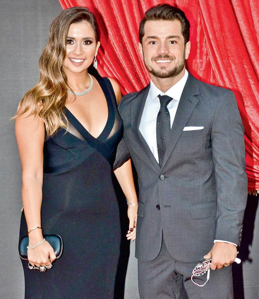 Rüya gibi bir düğünle evlendiler