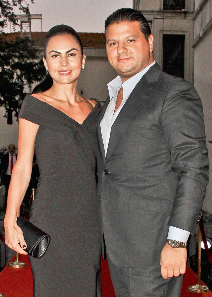 Rüya gibi bir düğünle evlendiler