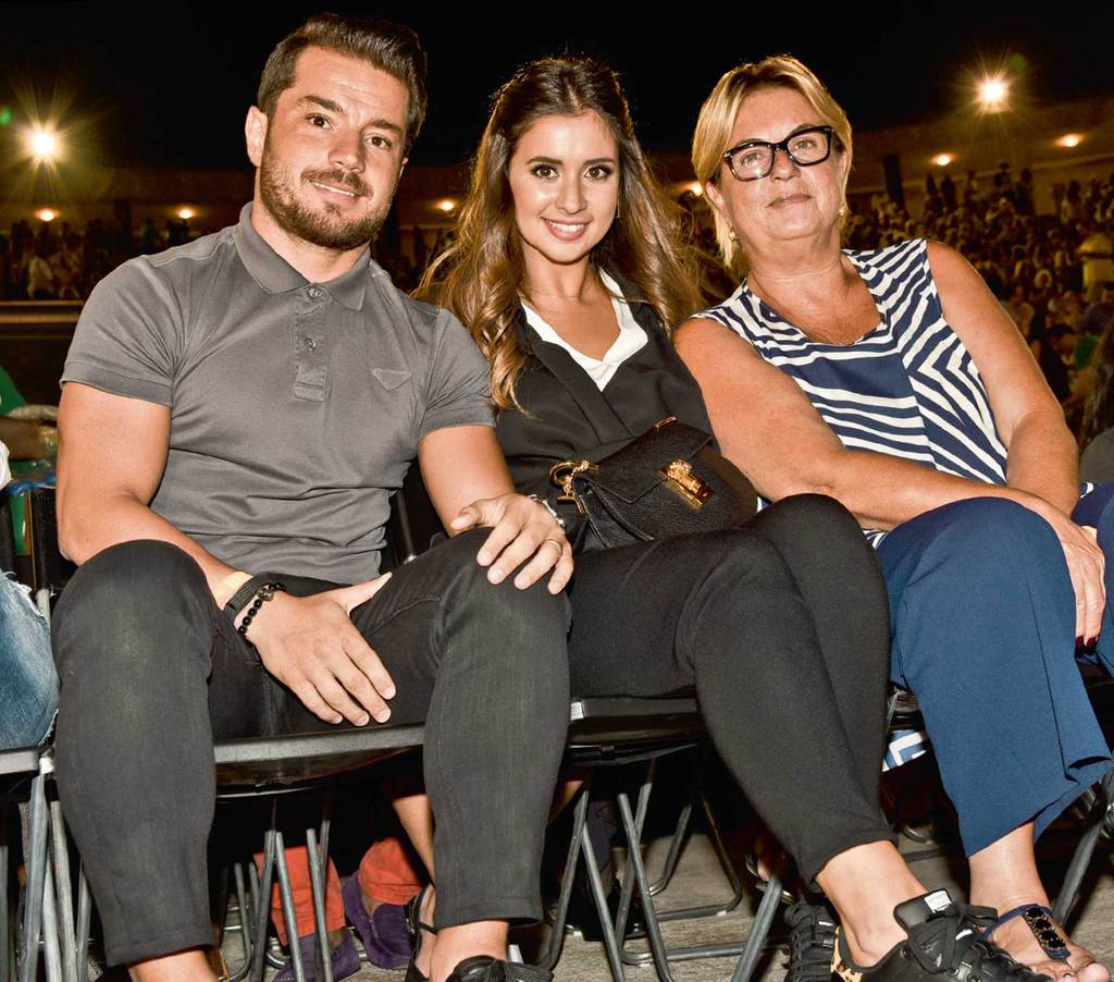 Tarkan hayranları konsere akın etti