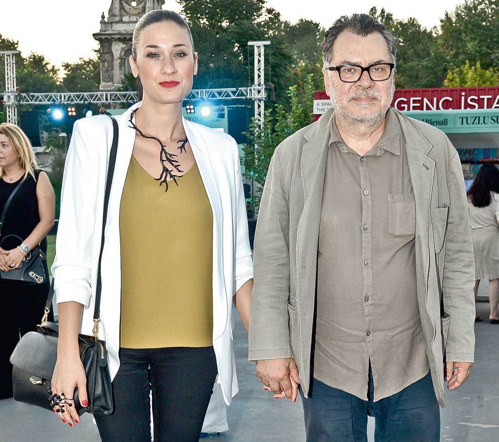 14.İstanbul Bienali davetle başladı