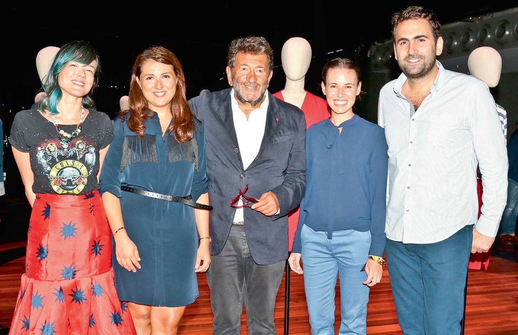 Mudo'da değişim davetle başladı