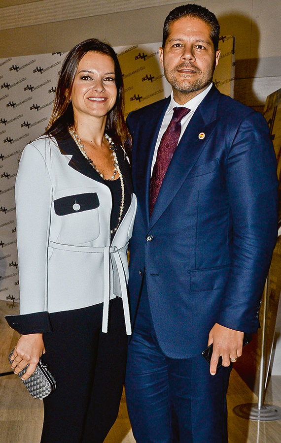 'Sonsuz' tasarımlar için görkemli defile