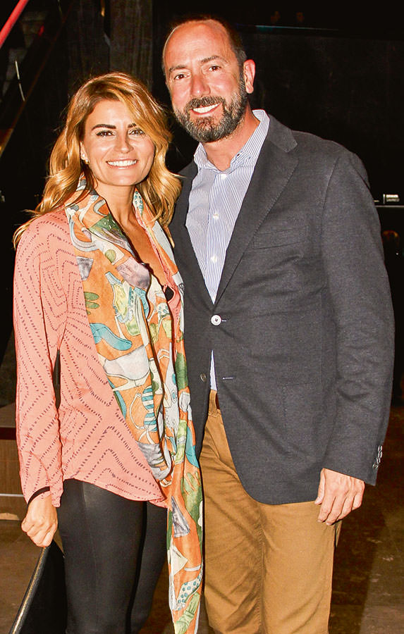 Cemiyet hayatından Lara Fabian'a yoğun ilgi