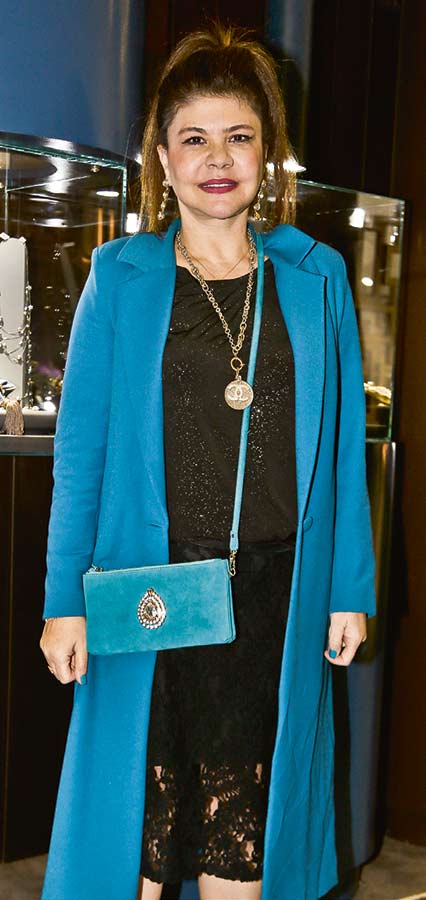 Arkadaşlardan sürpriz ziyaret