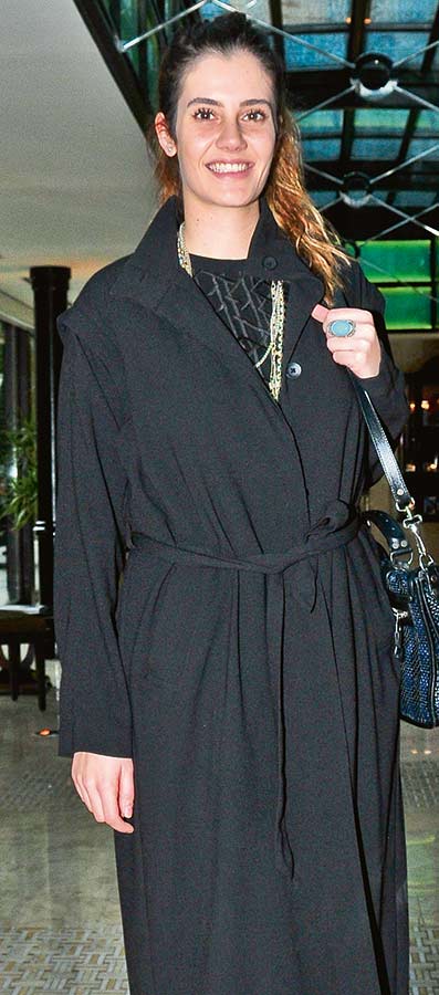 'black Dress' önce elitlere tanıtıldı