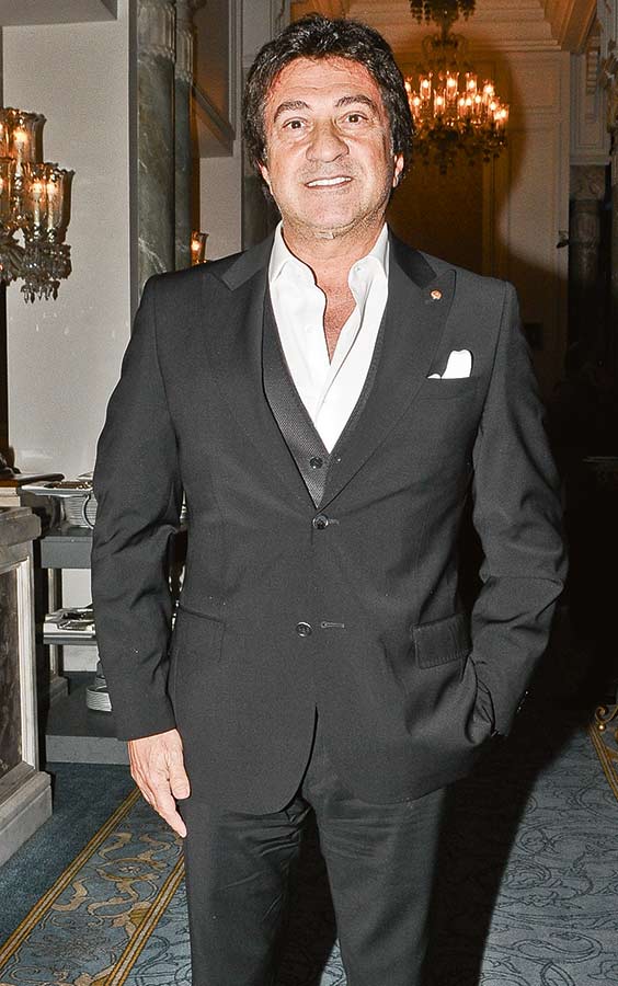 10. Kumaş tasarım yarışması sonuçlandı 