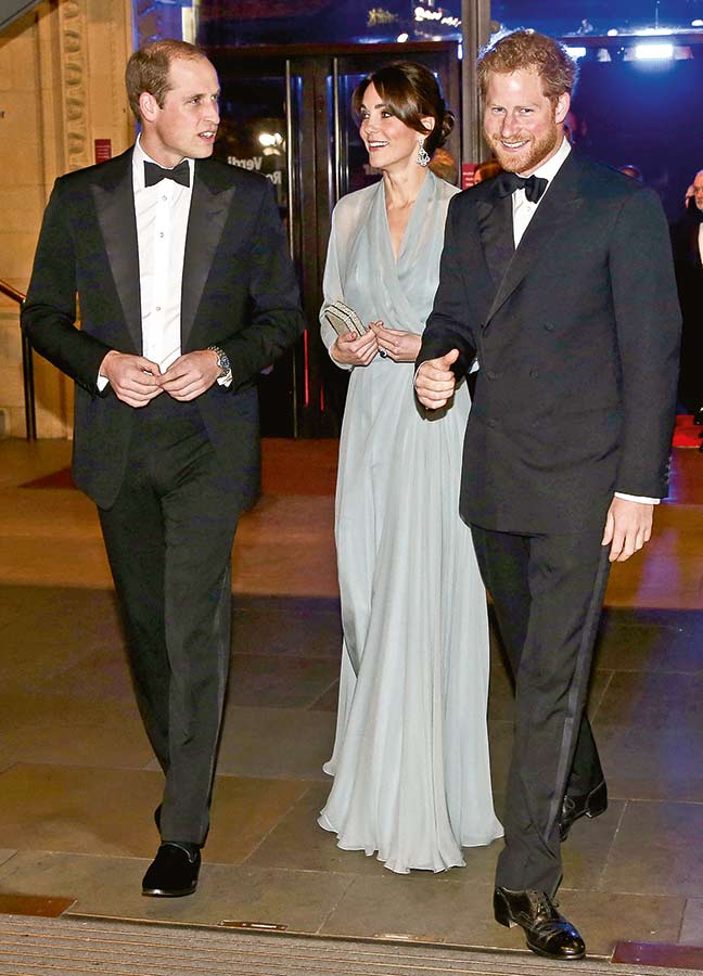 James Bond için görkemli gala 