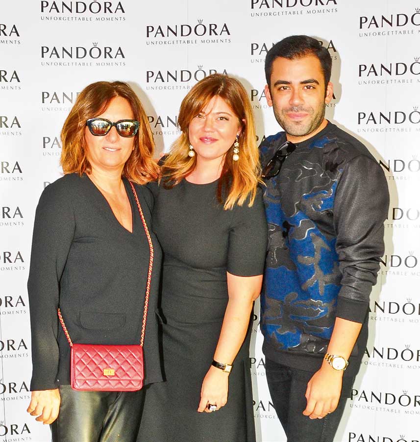 'Kar Taneleri' özel bir davetle tanıtıldı