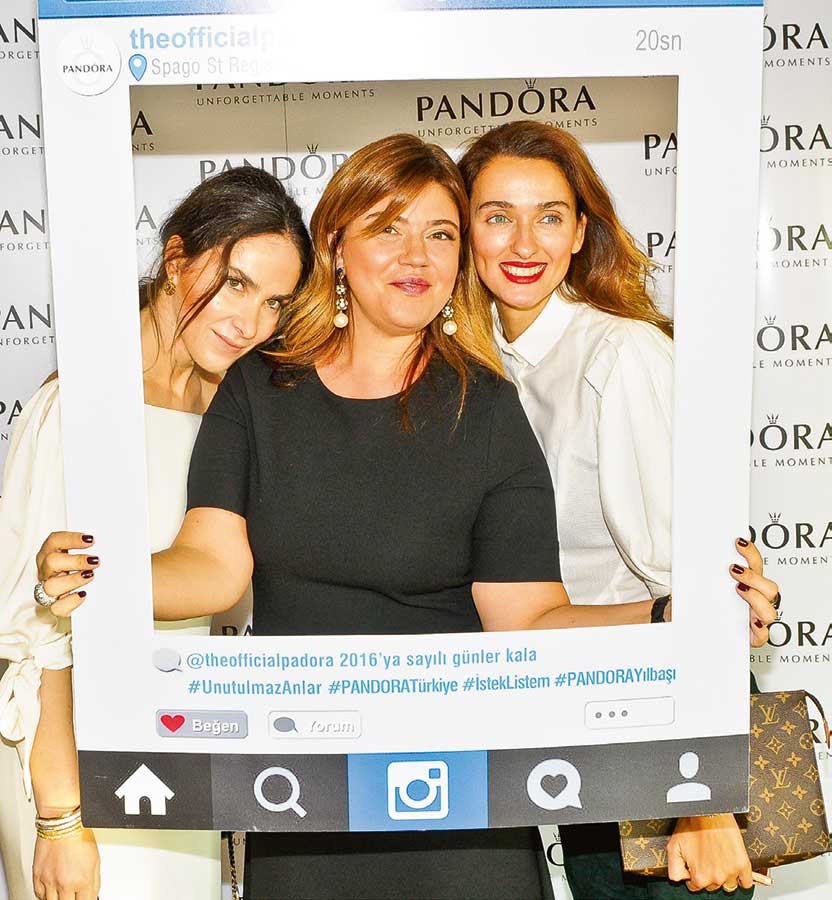 'Kar Taneleri' özel bir davetle tanıtıldı