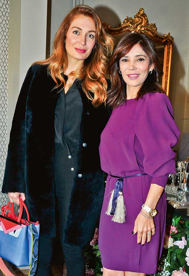 Markasını tanıtmak için davet verdi