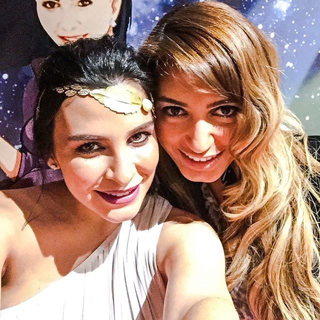 Neslişah Alkoçlar 'baby shower' yaptı