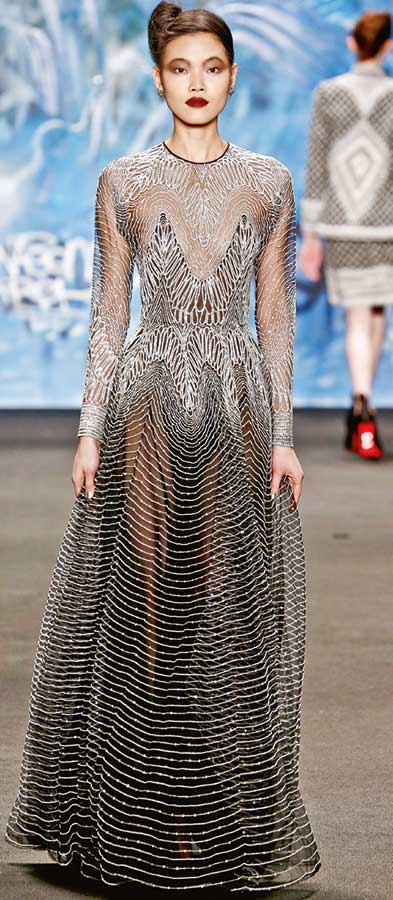 Podyumdan kırmızı halıya